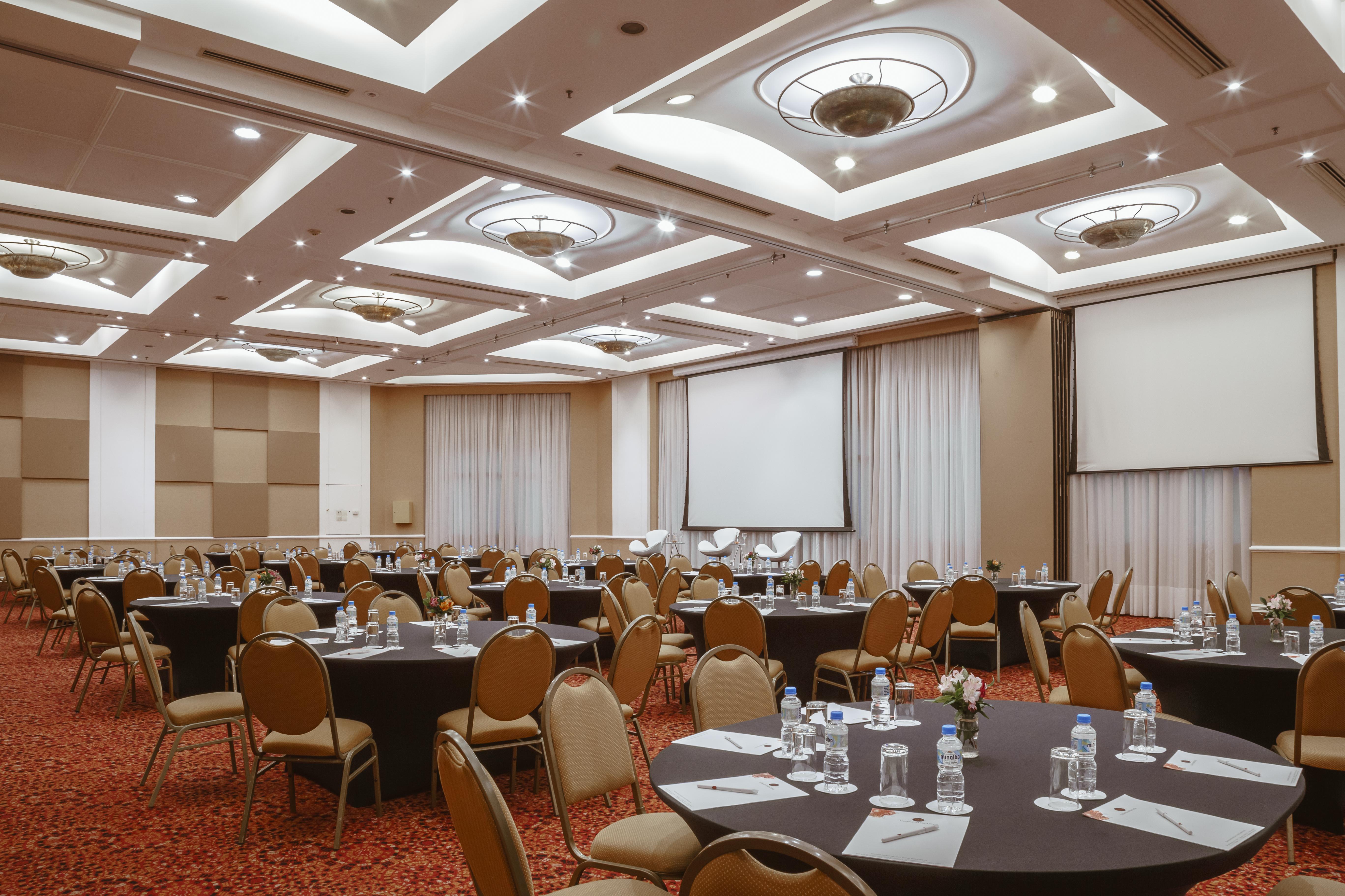 Grand Mercure Sao Paulo Ibirapuera Bagian luar foto Meeting room