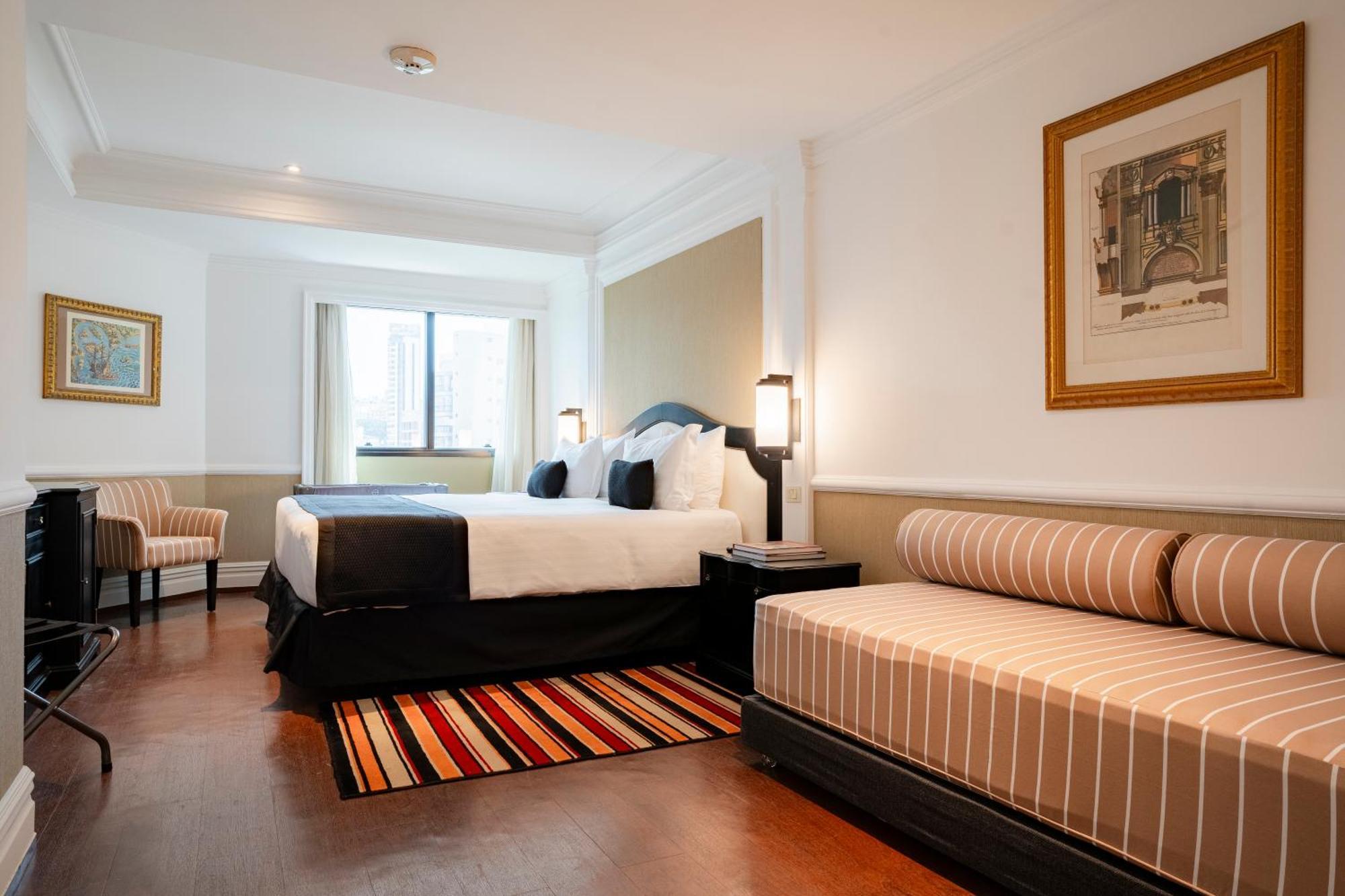 Grand Mercure Sao Paulo Ibirapuera Bagian luar foto A room at the hotel