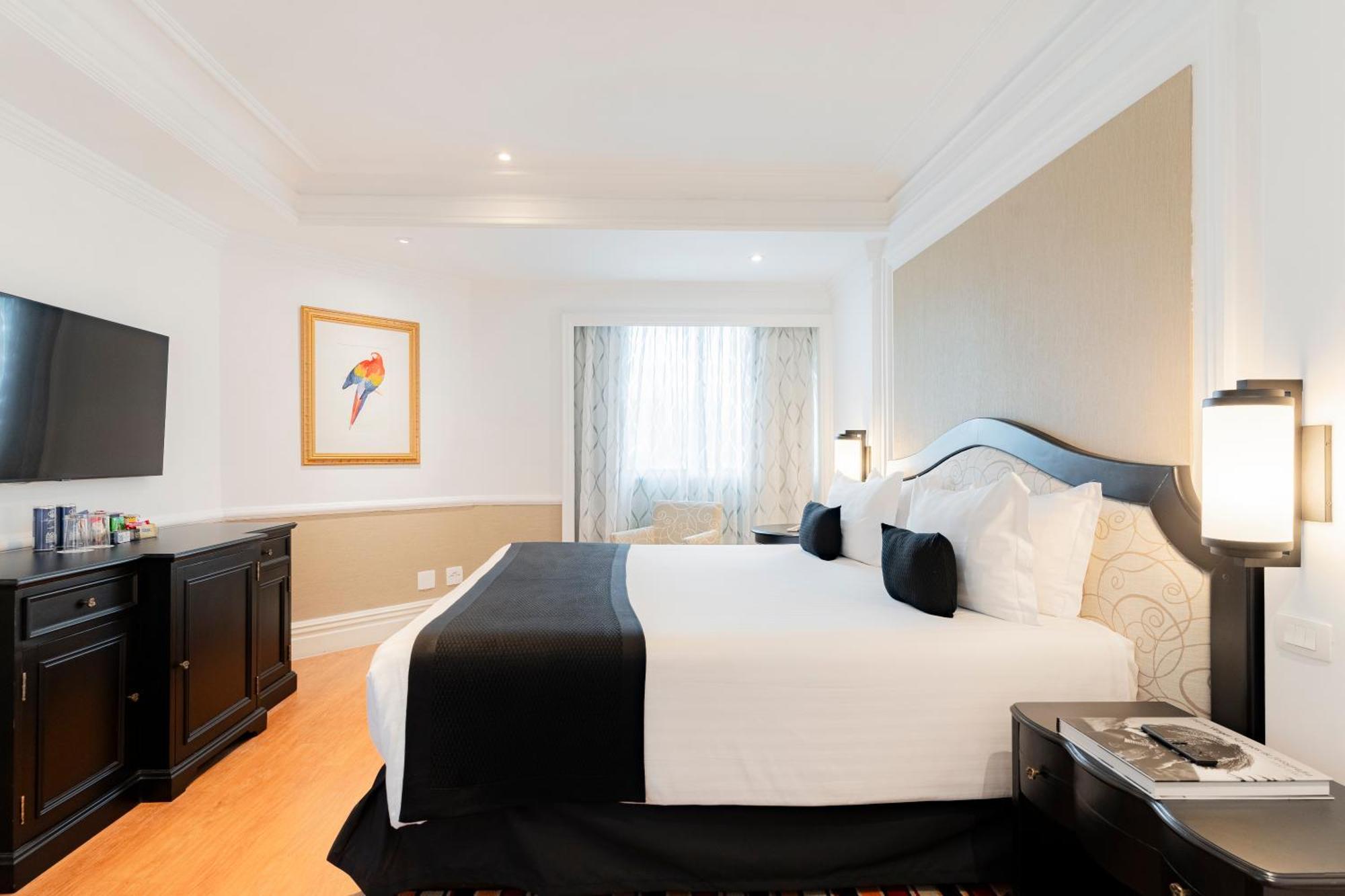 Grand Mercure Sao Paulo Ibirapuera Bagian luar foto A bedroom at the hotel